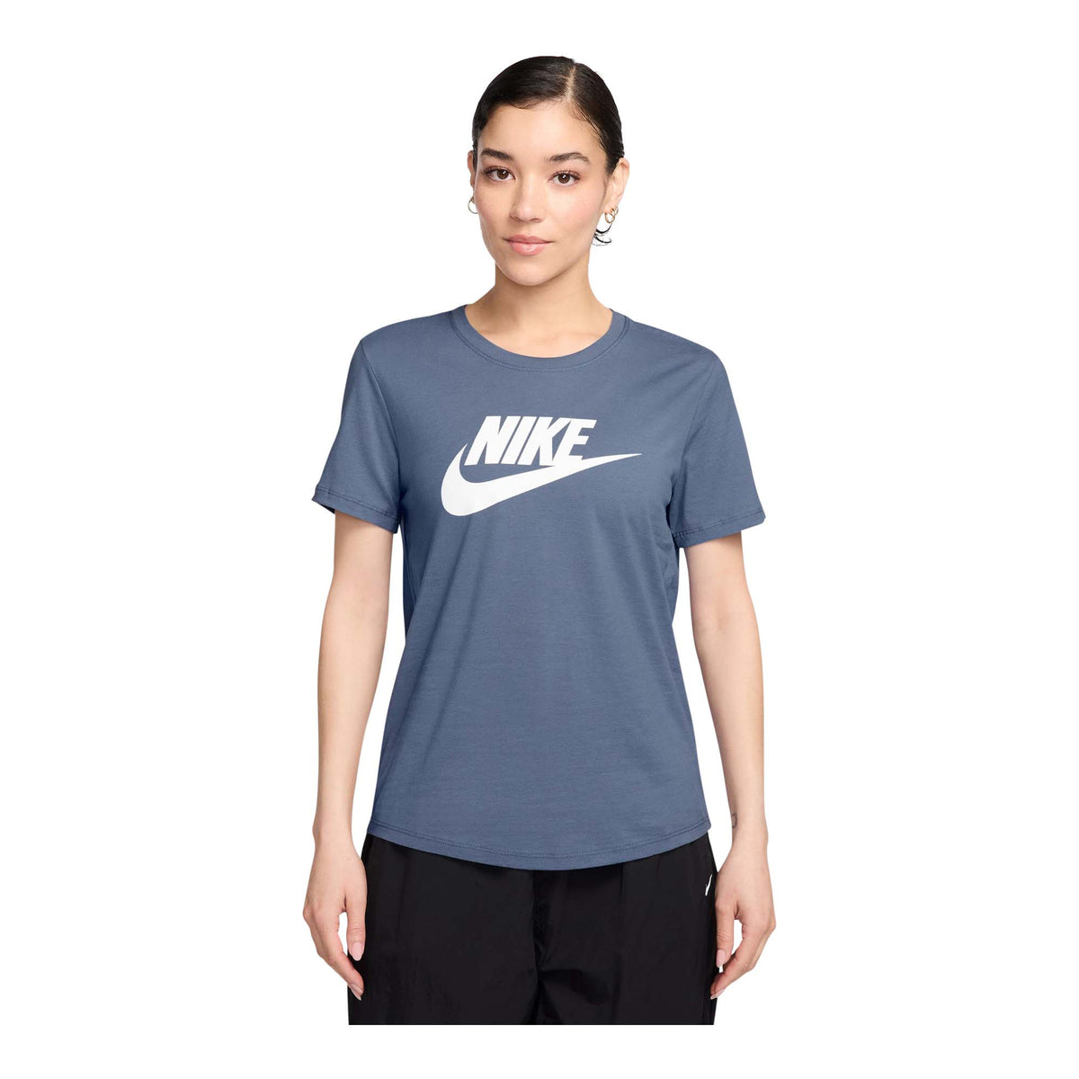 Nike Sportswear Essentials Women's Logo T-Shirt - Clothing