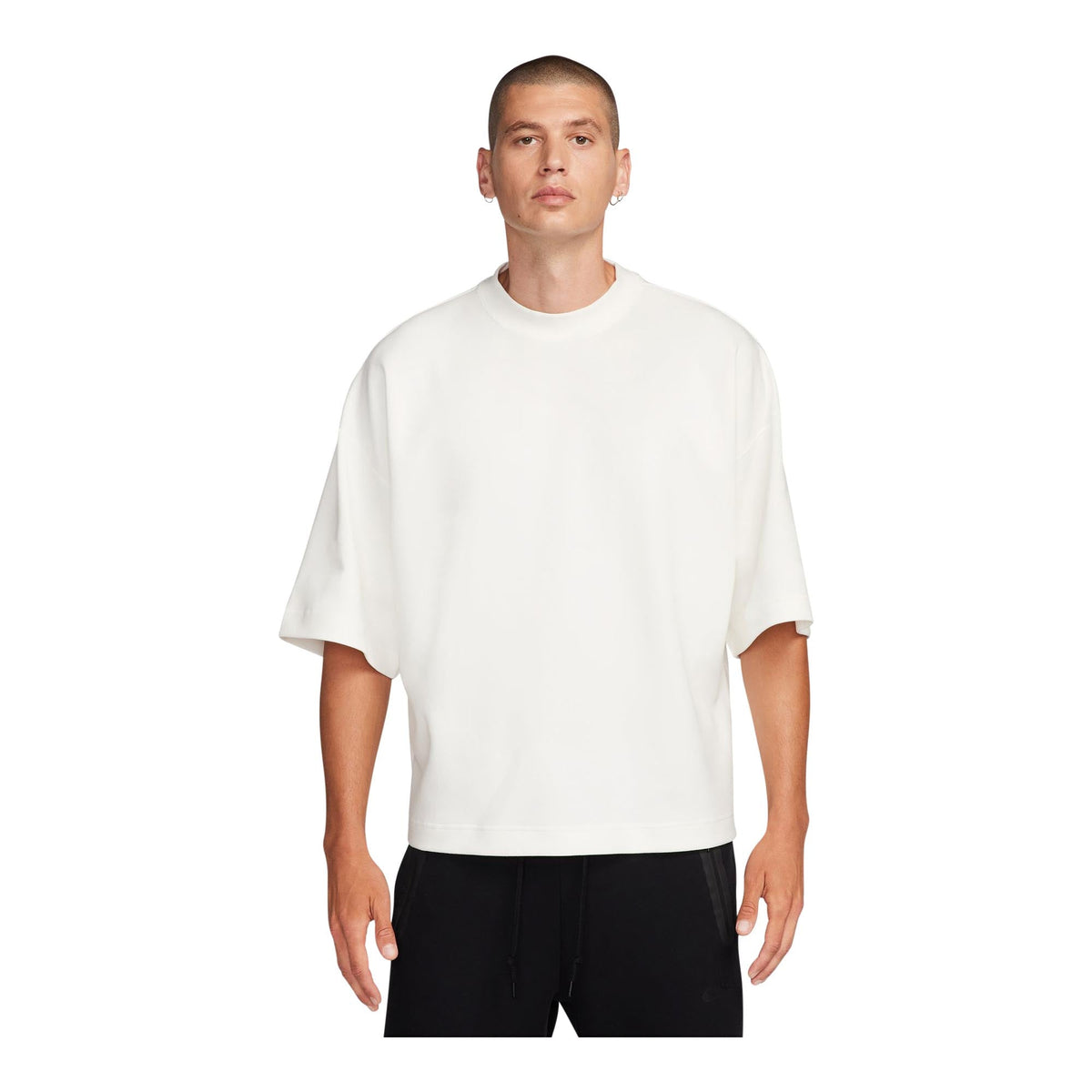 Nike Sportswear Tech Fleece Reimagined Men's Oversized Short-Sleeve Sweatshirt -