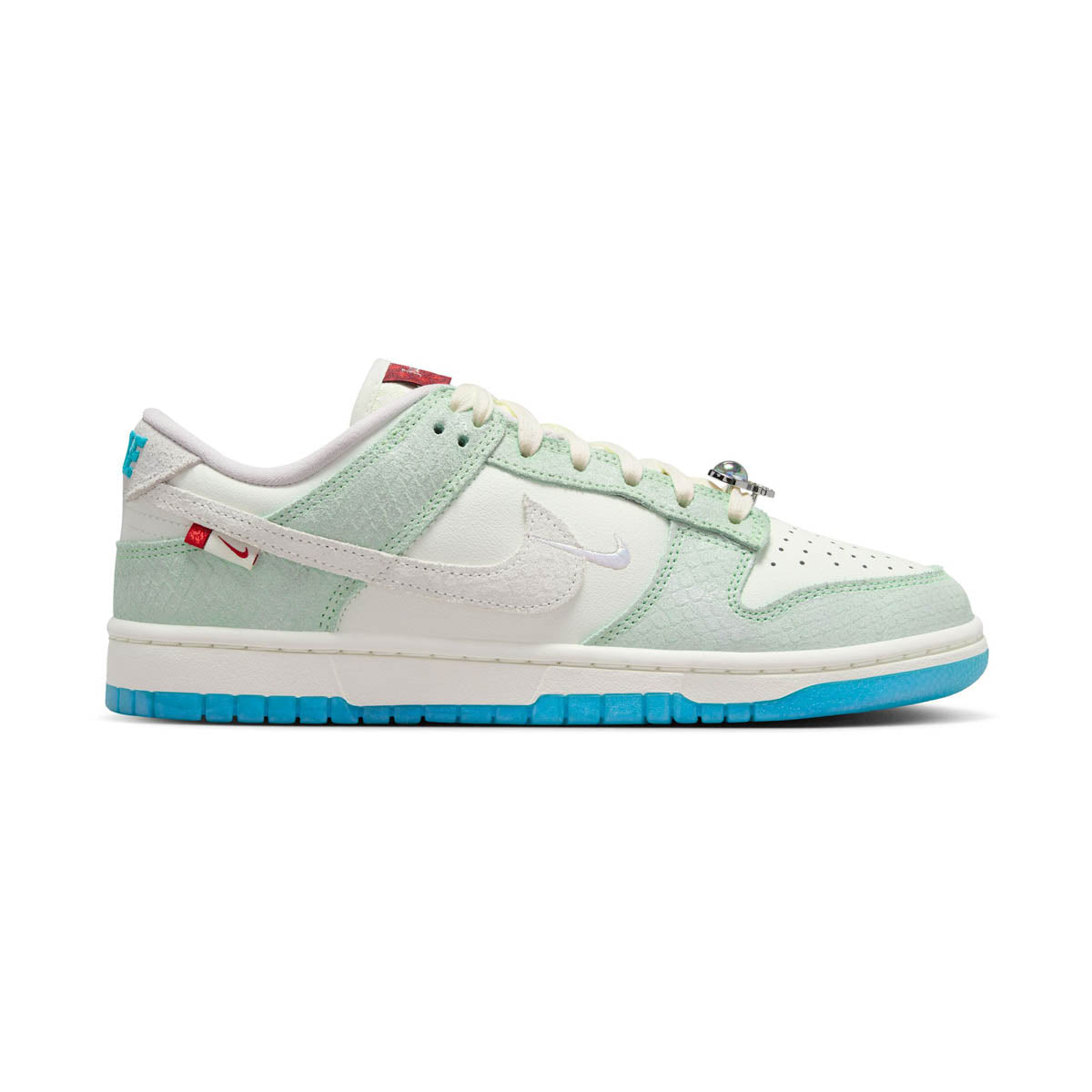 Nike Dunk Low LX Women's Shoes -