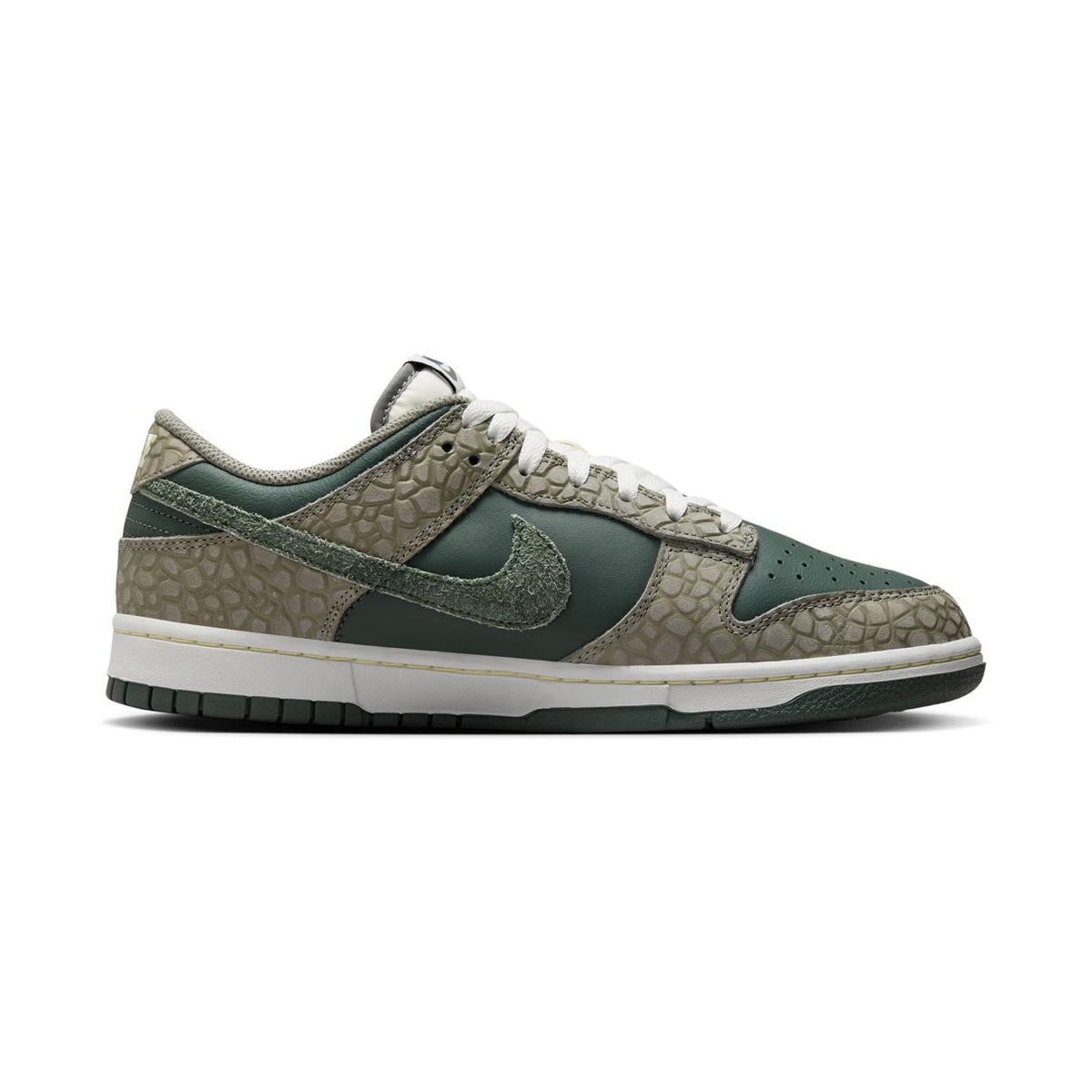 Nike Dunk Low Retro Premium Men's Shoes -