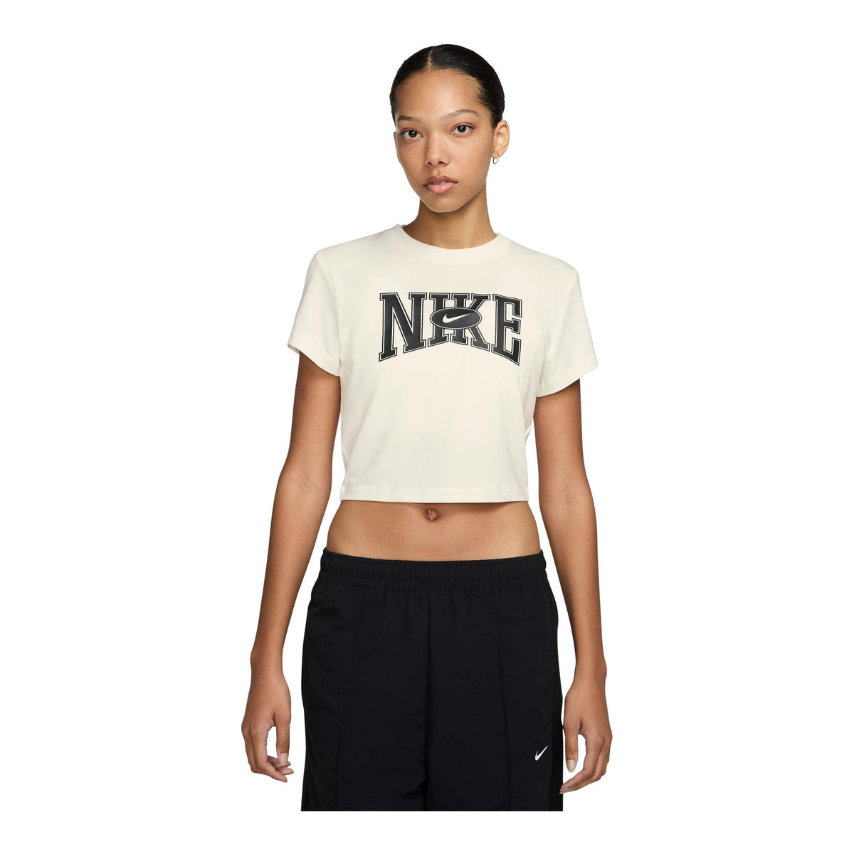 Nike Sportswear Women's Slim Cropped T-Shirt -