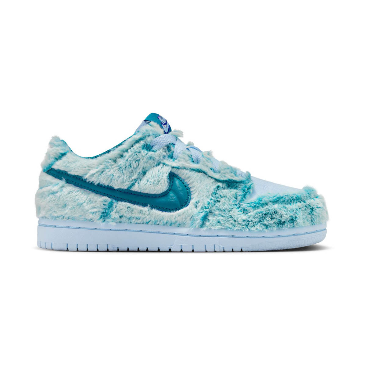 Nike Dunk Low 'Abominable Snowman' Little Kids' Shoes - KIDS