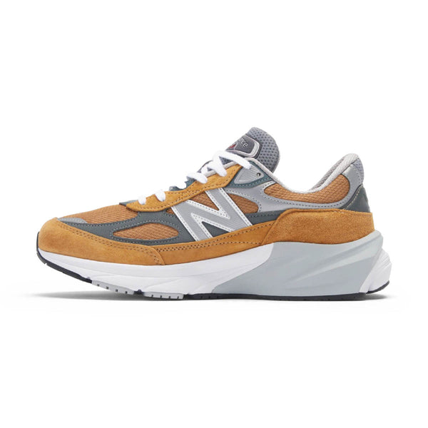 NEW BALANCE 990v6 Made in USA カーキ New Balance Made in USA 990 v6 Running Shoe (Unisex) - Olive