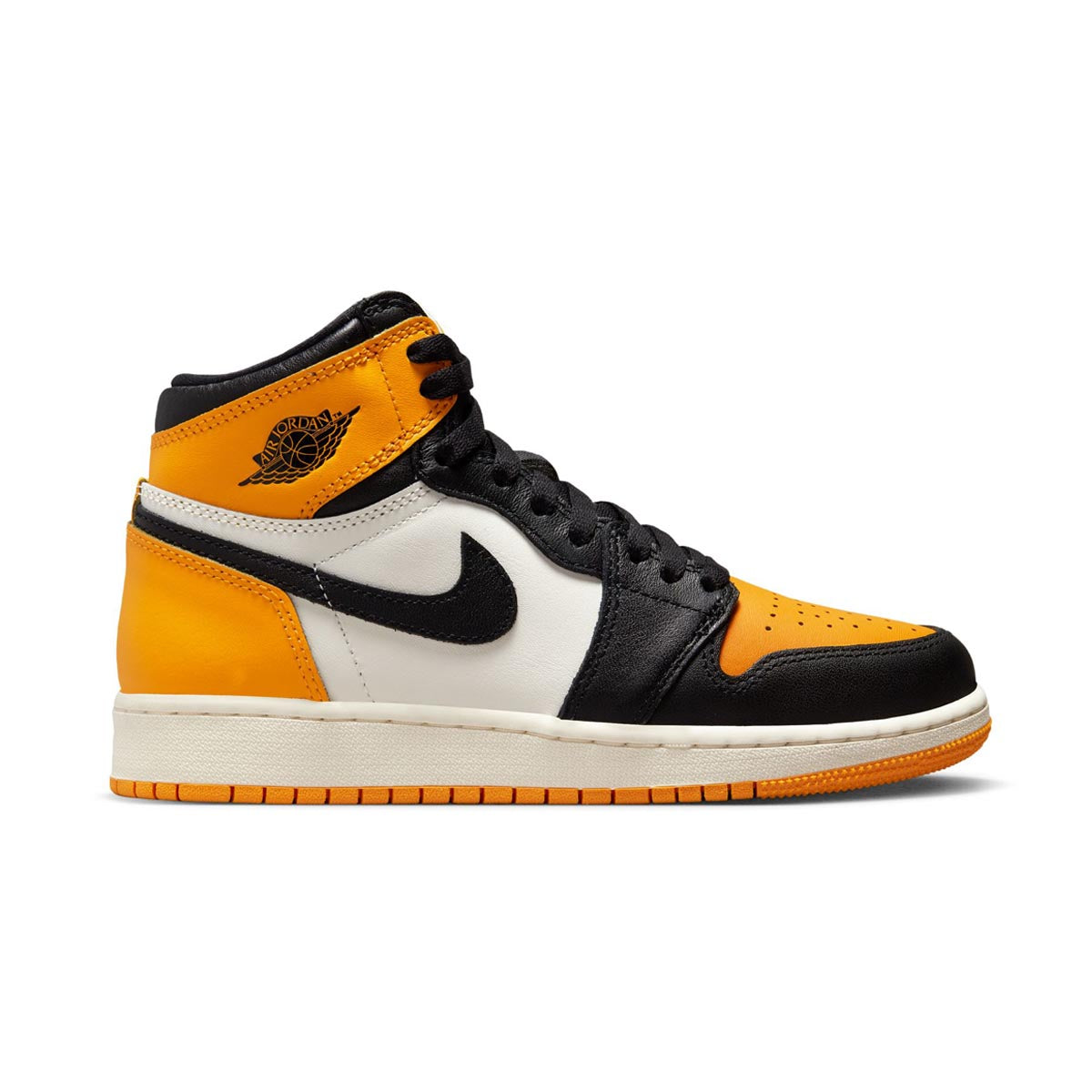 Air Jordan 1 Retro High OG Big Kids' Shoes -