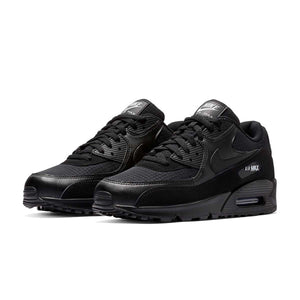 Men's Nike Air Max '90 Essential Shoe