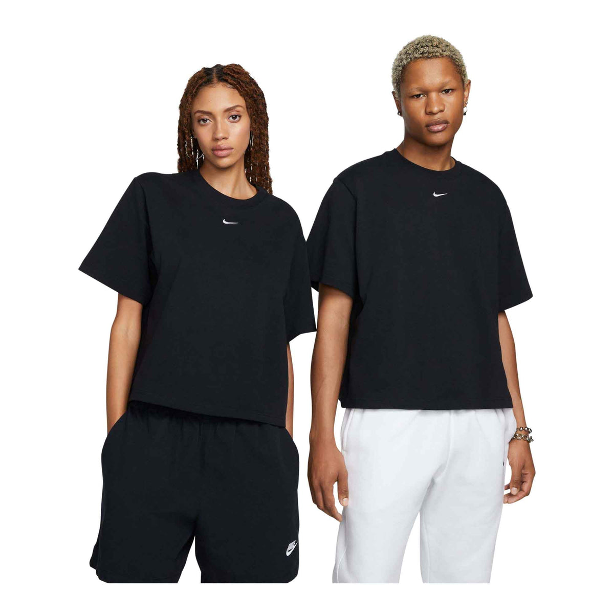 Nike Sportswear Essential Women's Boxy T-Shirt -