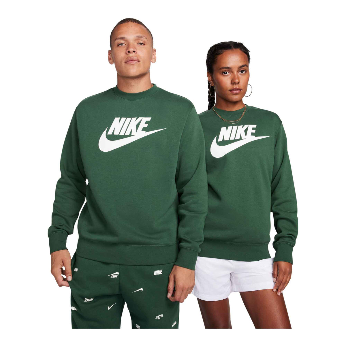 Nike Sportswear Club Fleece Men&#39;s Graphic Crew