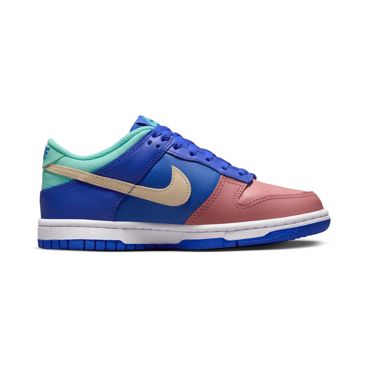 Nike Dunk Low SE Big Kids' Shoes -
