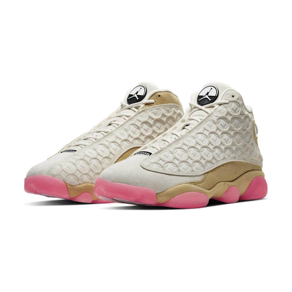Air Jordan 13 ベージュ シューズ(男性用) ベージュ系 Nike AIR JORDAN 13(ナイキ エアジョーダン13