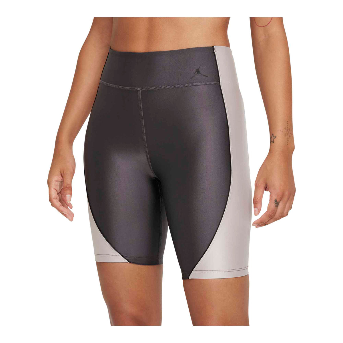 Jordan Essentials Women's Mid-Rise Bike Shorts -