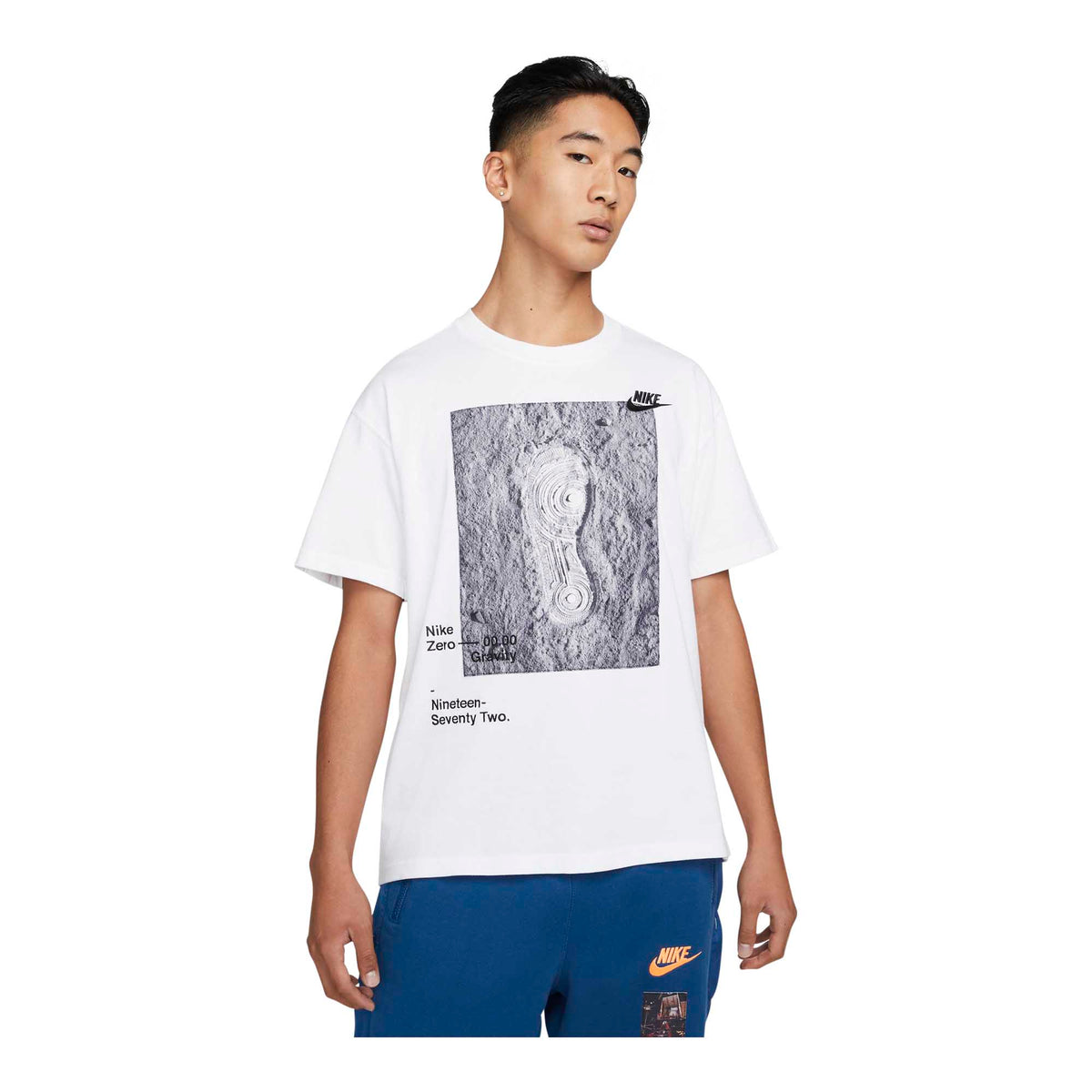 Nike Sportswear -