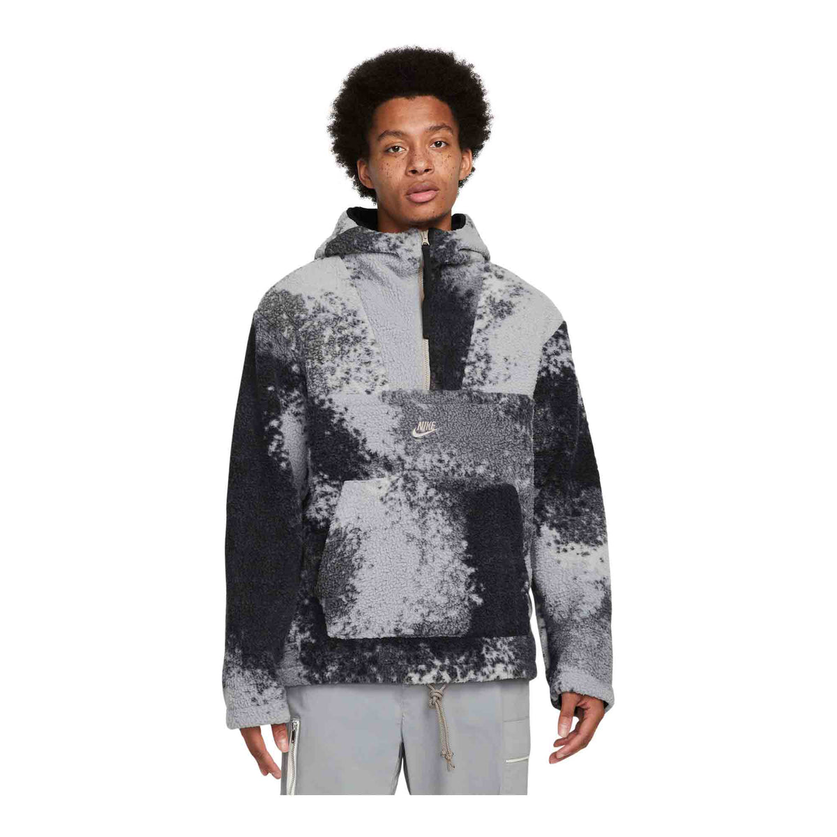 Nike Sportswear Sport Essentials+ -