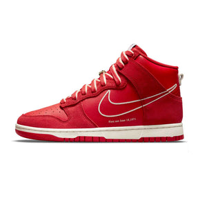 Nike Dunk High SE Men's Shoe