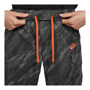 Nike Sportswear Men's Woven Unlined Utility Pants