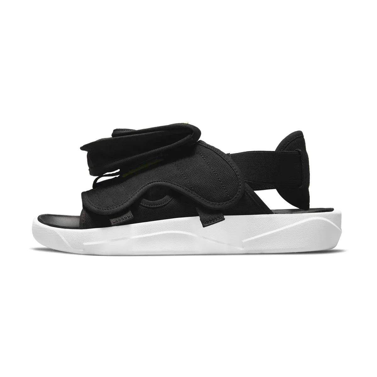 Best Men’s Slides of the Year: From Poolside Casual to Urban Cool