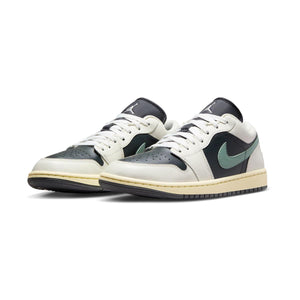 Air Jordan 1 Low Women's Shoes