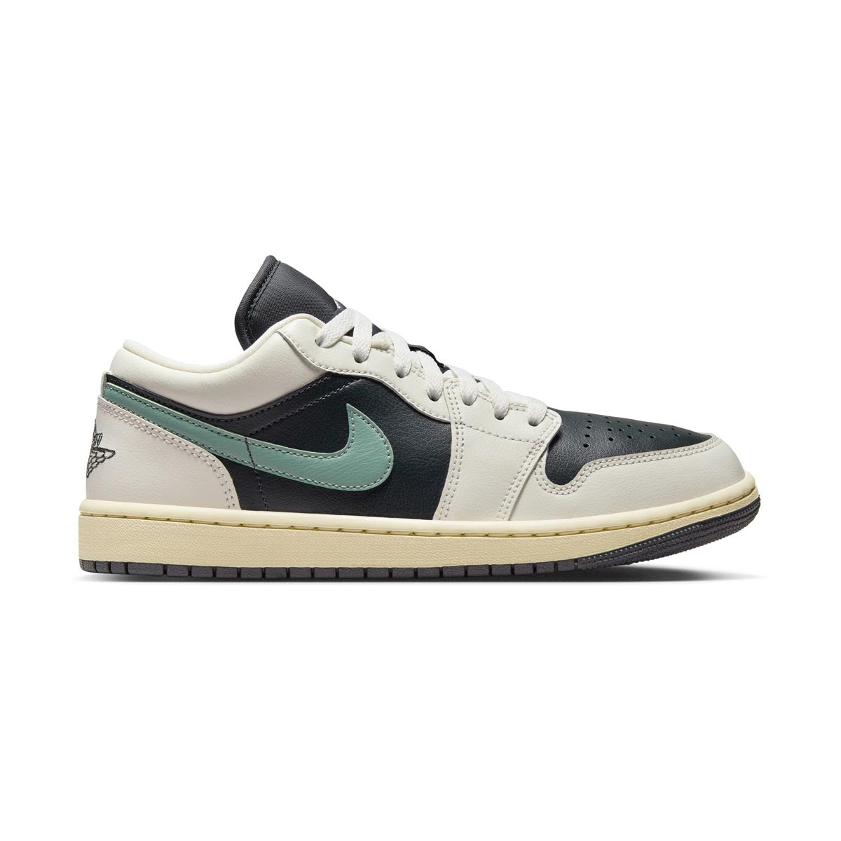 Air Jordan 1 Low Women's Shoes - 