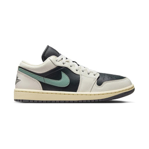 Air Jordan 1 Low Women's Shoes