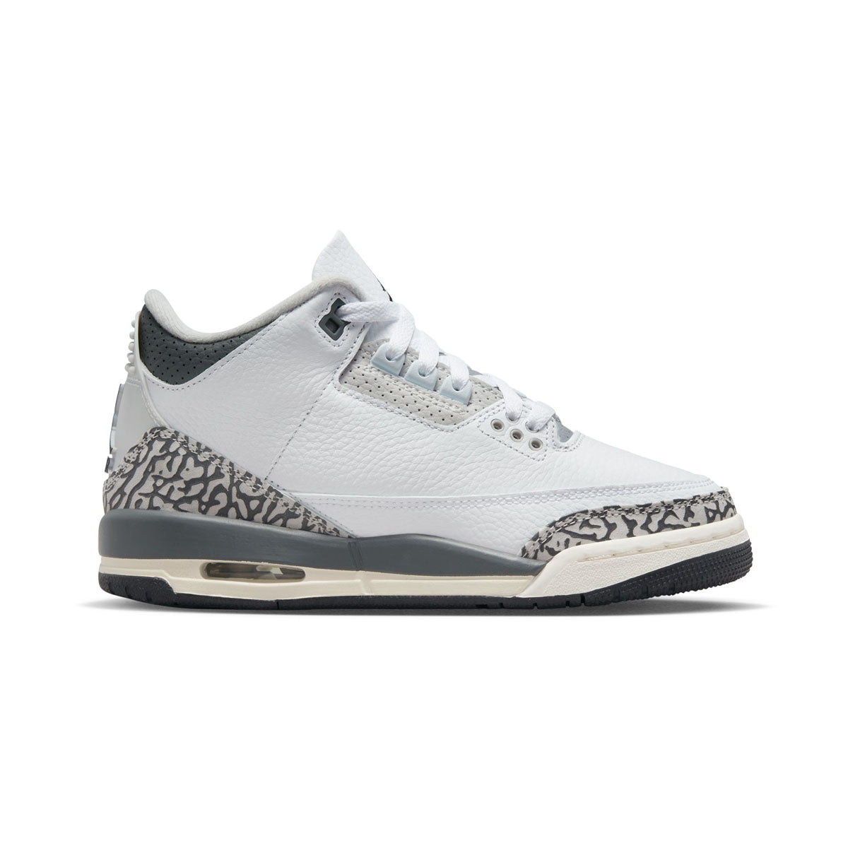 Air Jordan 3 Retro 	Big Kids&#39; Shoes