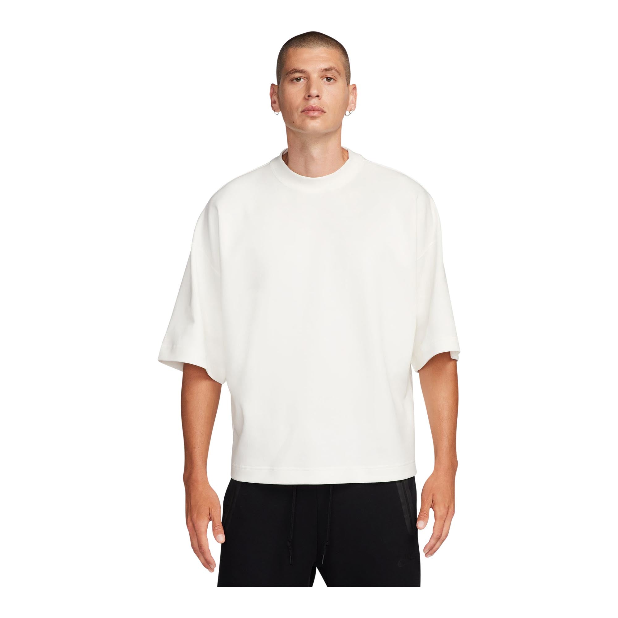 Nike Sportswear Tech Fleece Reimagined Men's Oversized Short-Sleeve Sweatshirt - Labor Day Sale (Clothing)