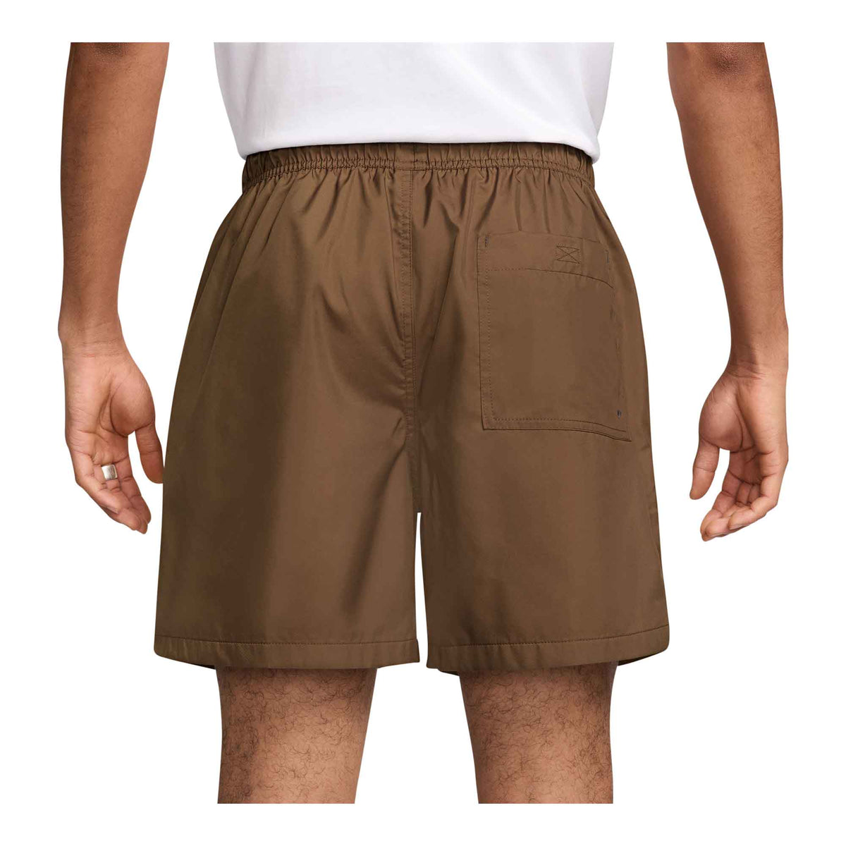 Nike Club Men&#39;s Woven Flow Shorts