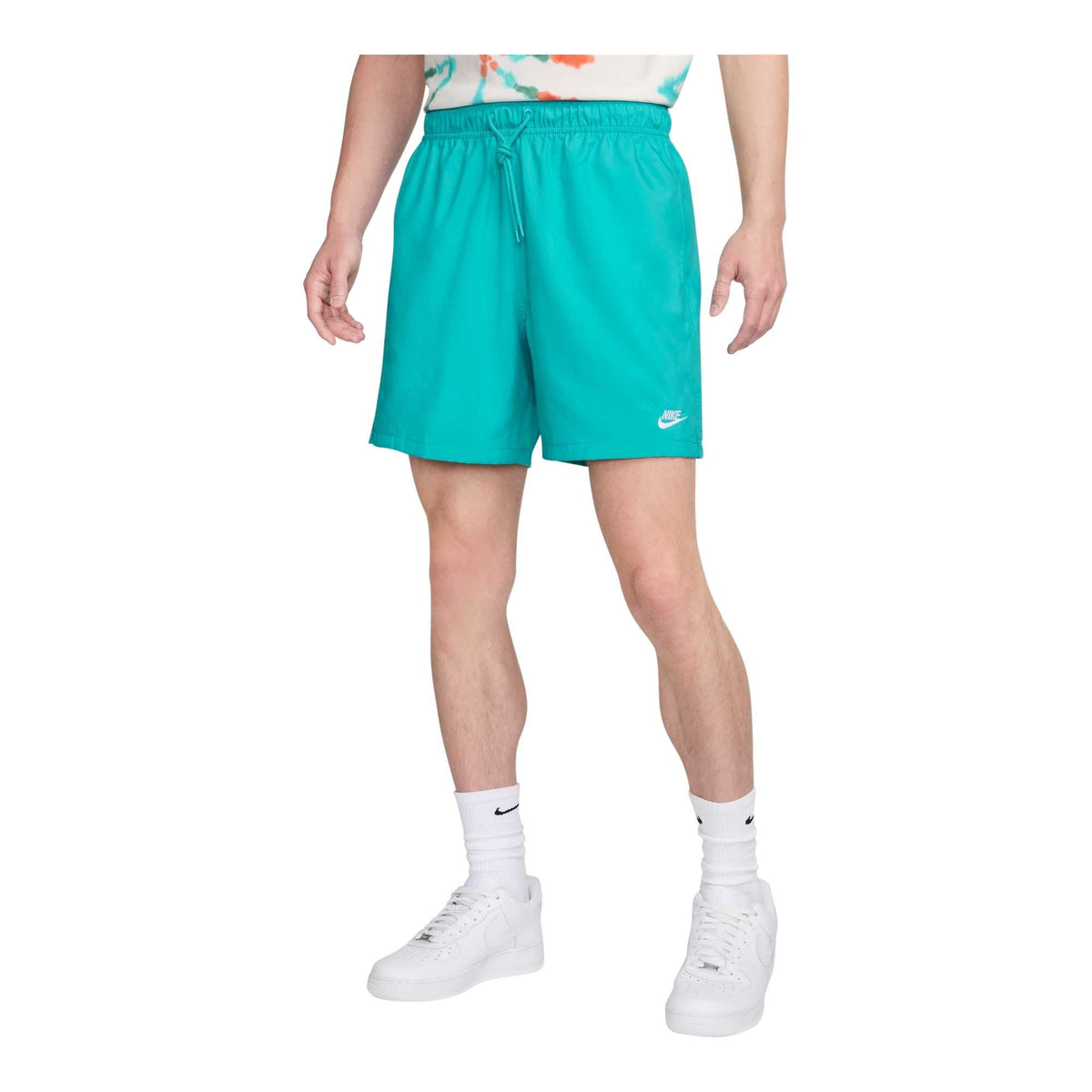 Nike Club Men&#39;s Woven Flow Shorts