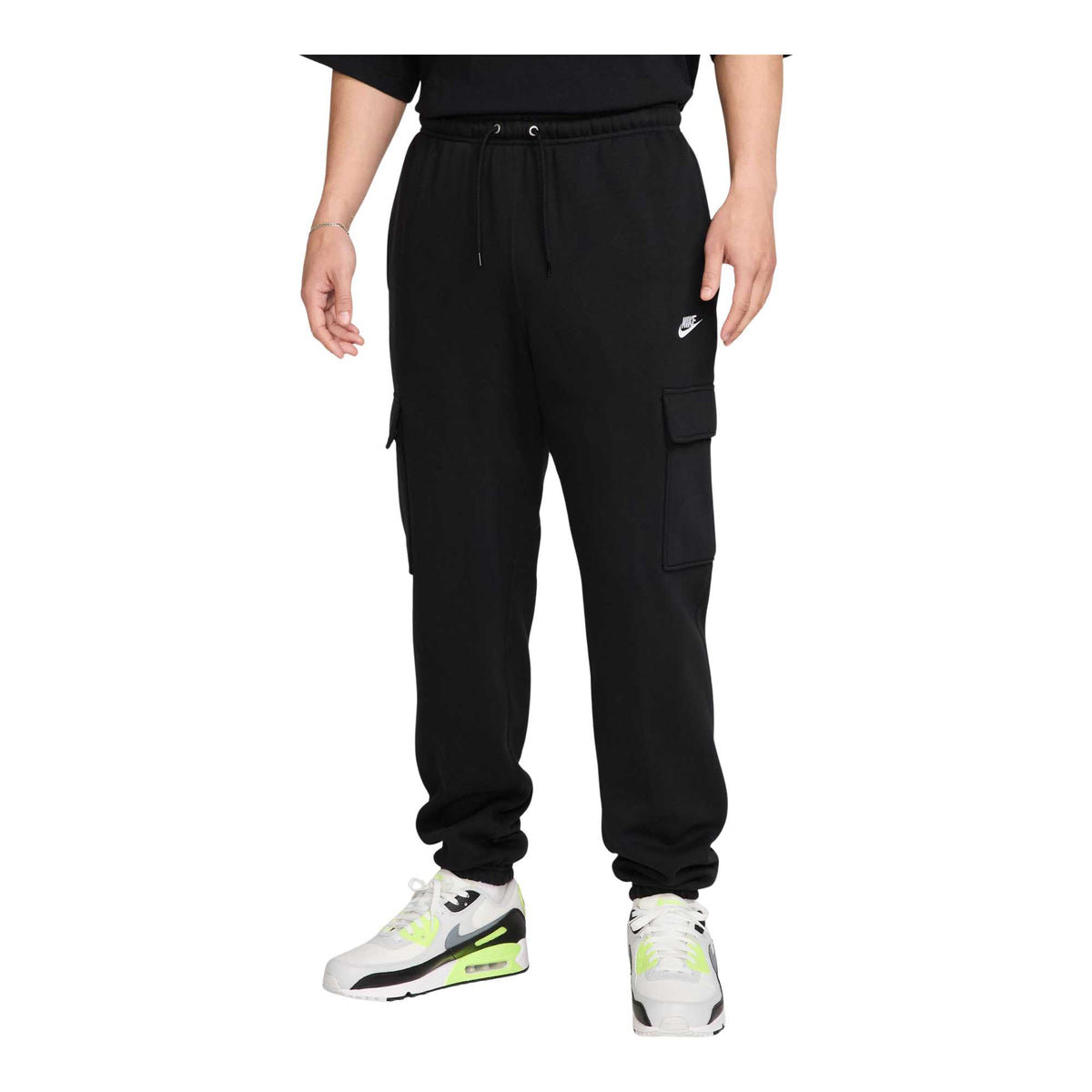 Nike Club Men&#39;s Fleece Cargo Pants