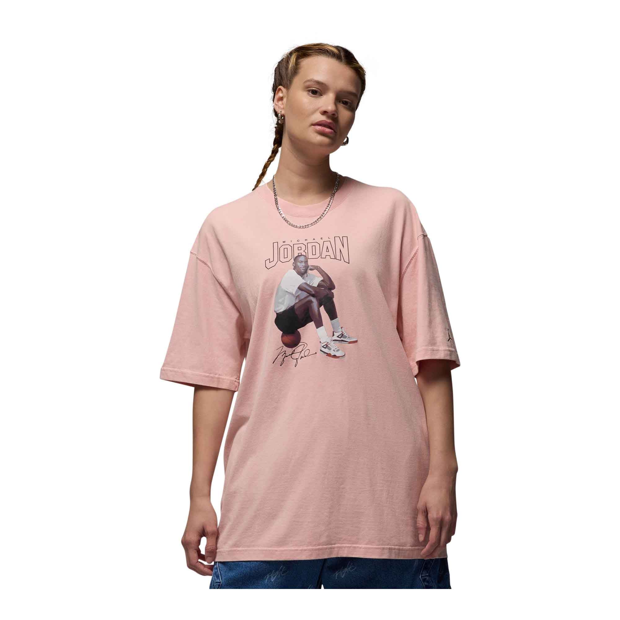 Jordan Women's Oversized Graphic T-Shirt - T-Shirts