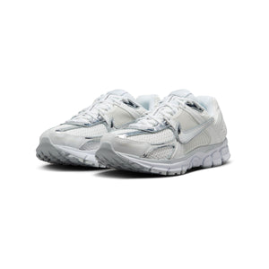 Nike Zoom Vomero 5 'Chrome Toe' Women's Shoes