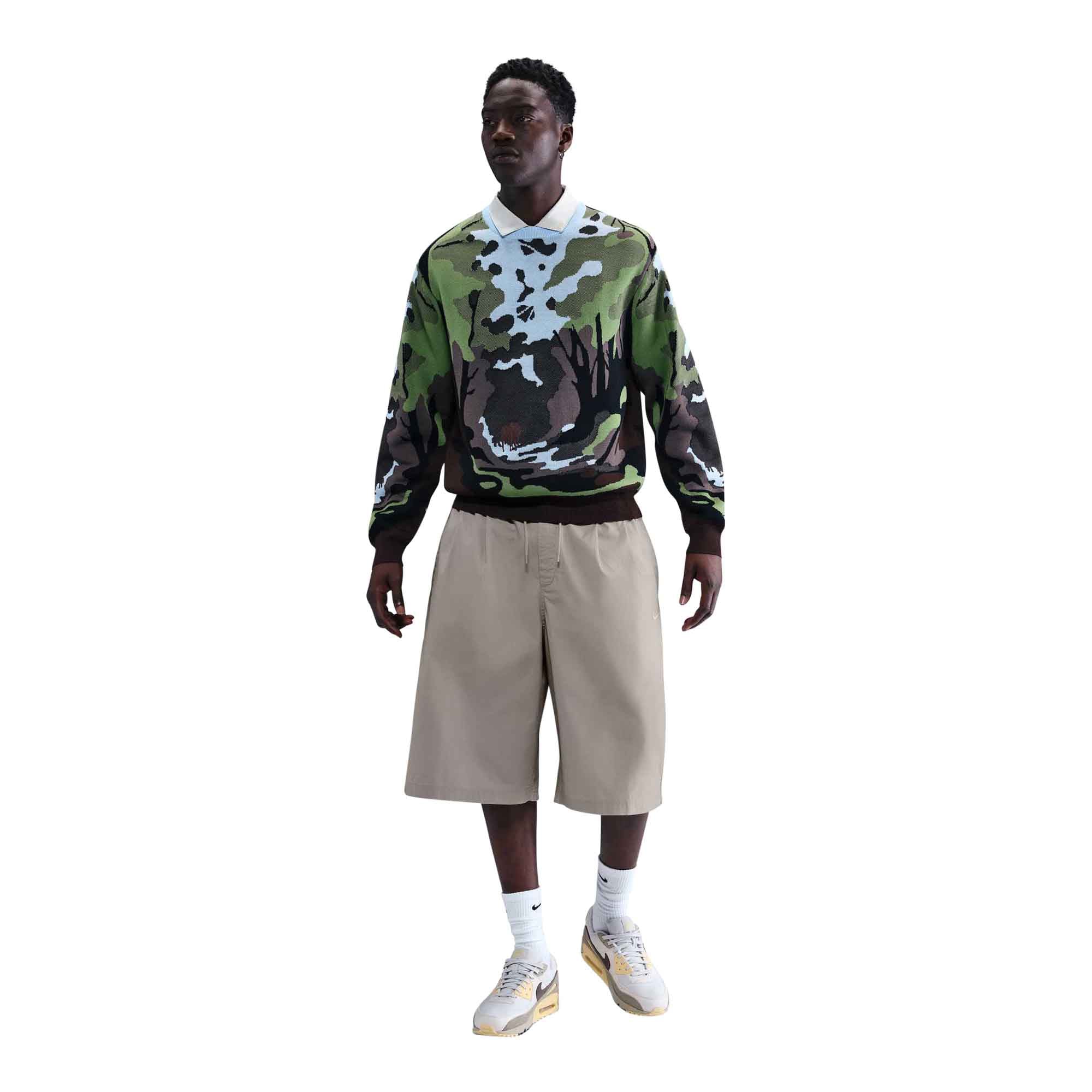 Nike Club Men's Shorts - Men's Streetwear Outfits and hoodies