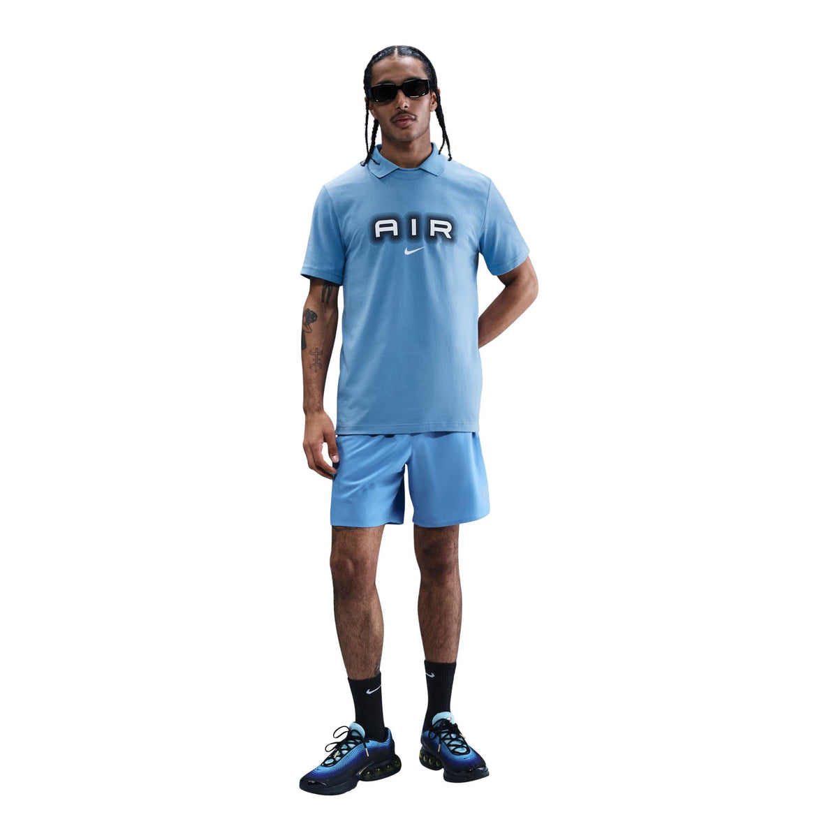 Nike Air Men&#39;s Graphic T-Shirt