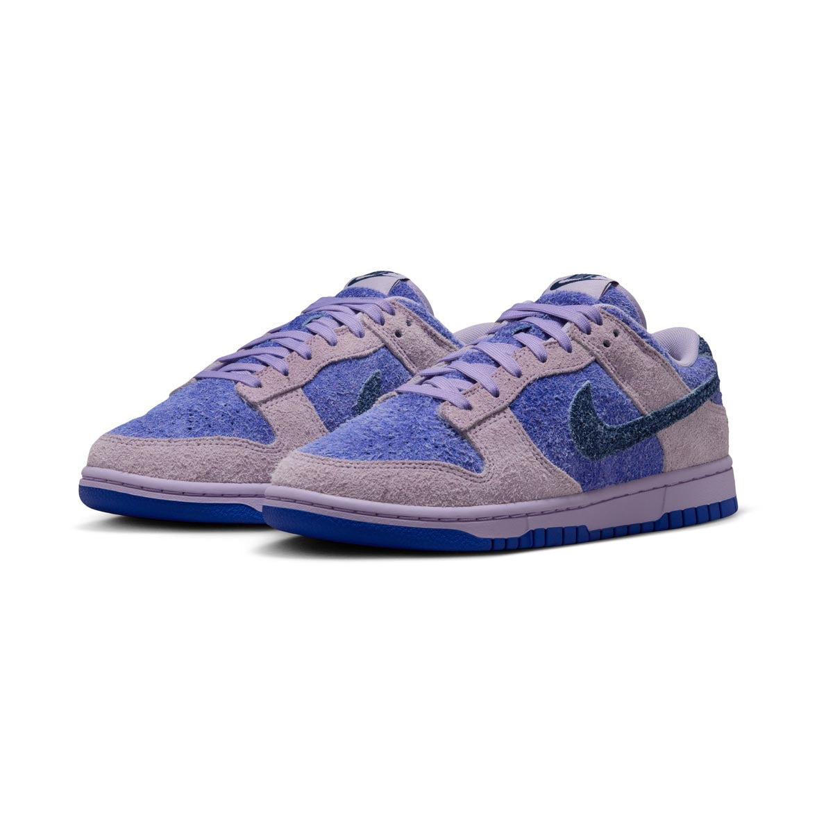 Nike Dunk Low SE &#39;Hydrangeas&#39; Women&#39;s Shoes