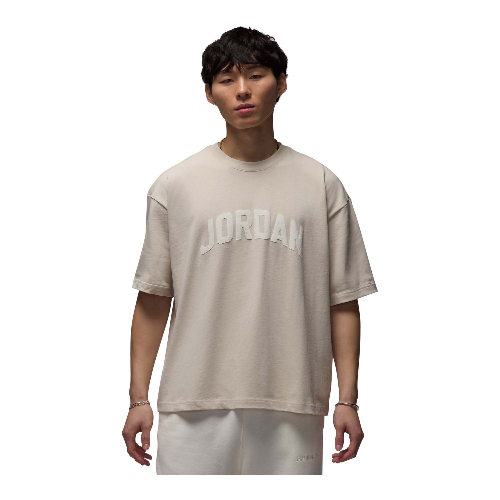 Jordan Flight Essentials Men's T-Shirt - Men's Streetwear Outfits and hoodies