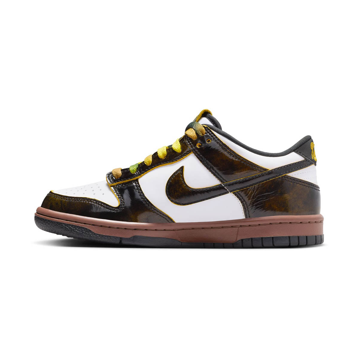 Nike Dunk Low SE &#39;Panda-Monium&#39; Big Kids&#39; Shoes
