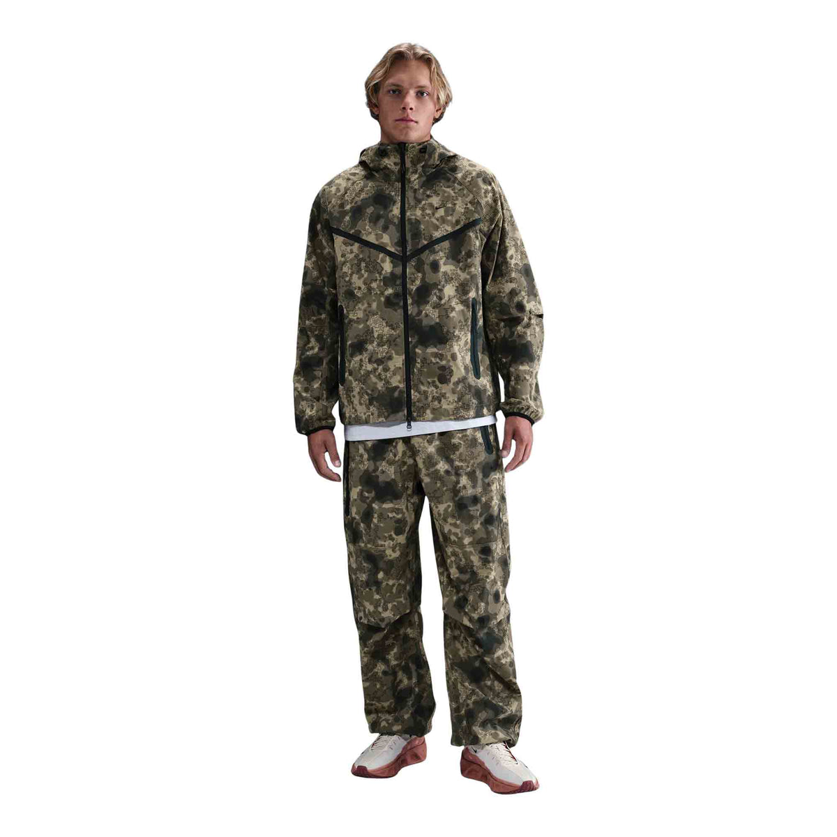 Nike Tech Men&#39;s Dri-FIT Woven Camo Windrunner Jacket