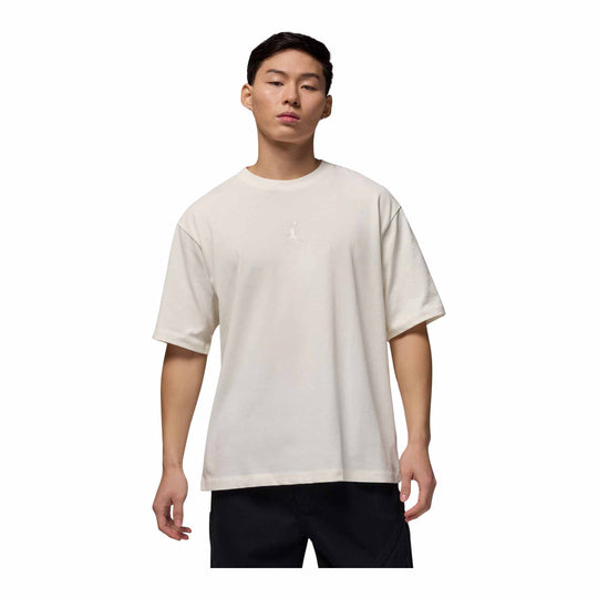 Jordan Flight Essentials Men's Oversized T-Shirt