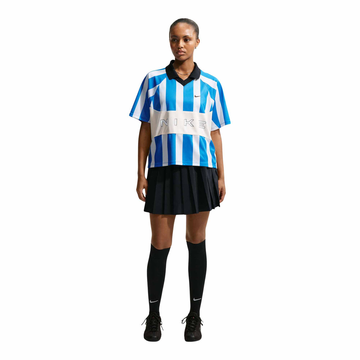 Nike Sportswear Women's Mid-Rise Pleated Skirt - 