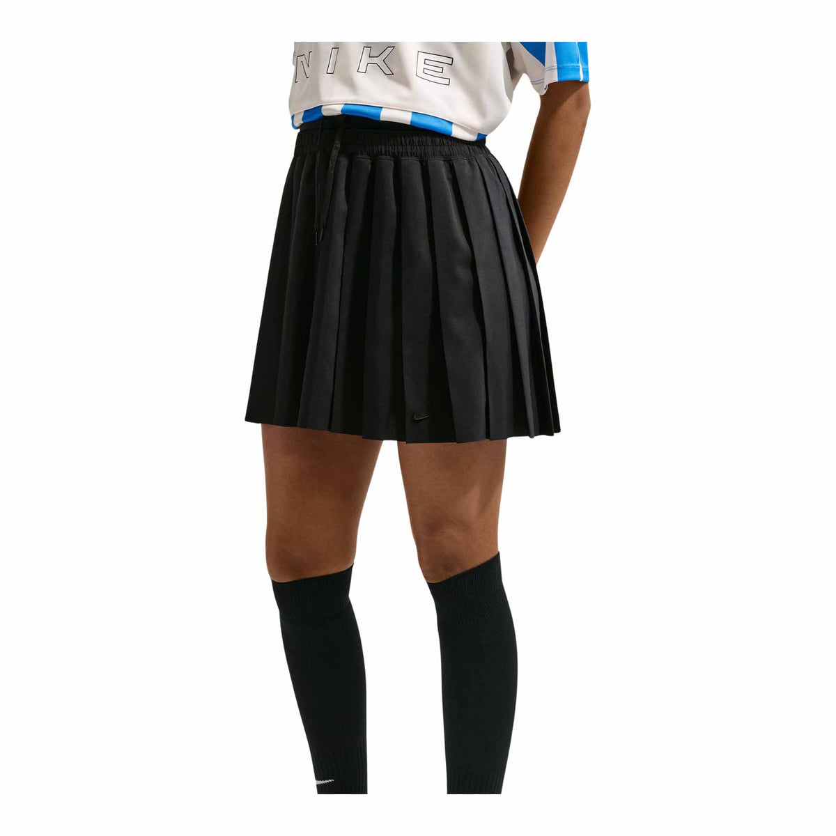 Nike Sportswear Women's Mid-Rise Pleated Skirt - 
