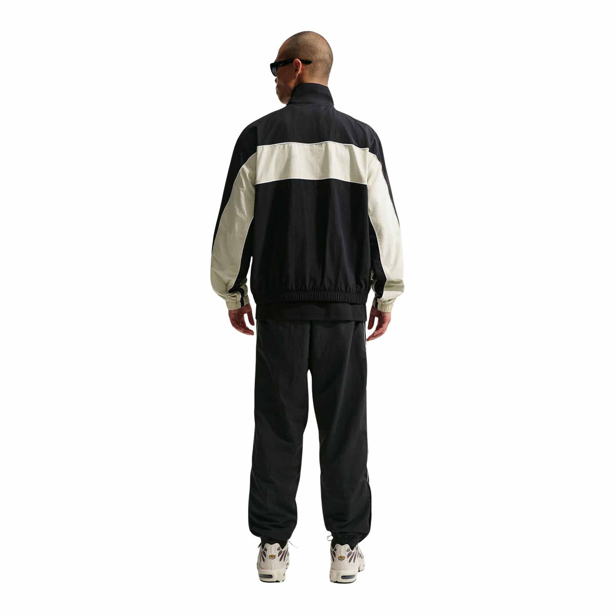 Nike Sportswear Club Men's Lightweight Full-Zip Jacket - MENS JACKETS