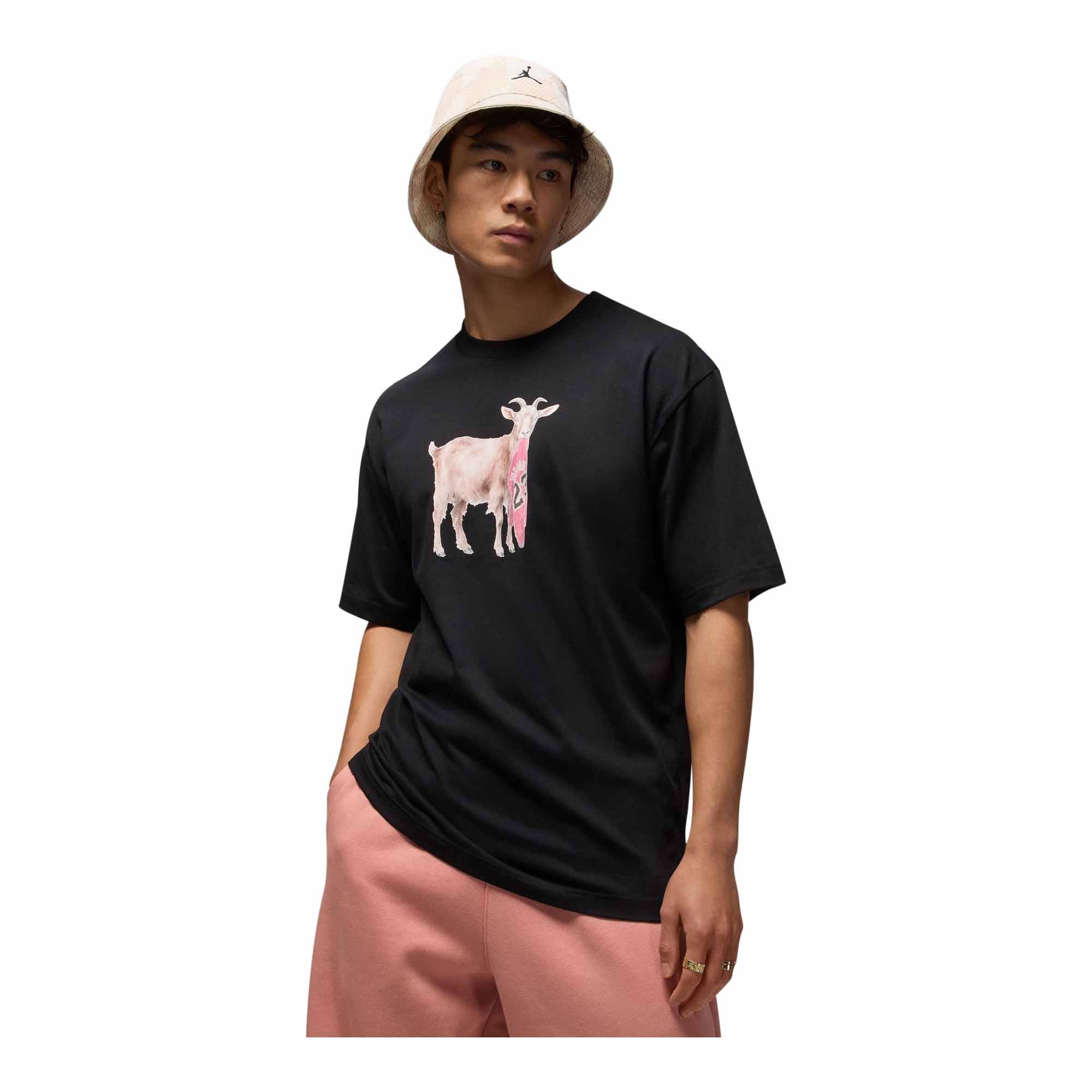 Jordan Men's T-Shirt - Men's Streetwear Outfits and hoodies