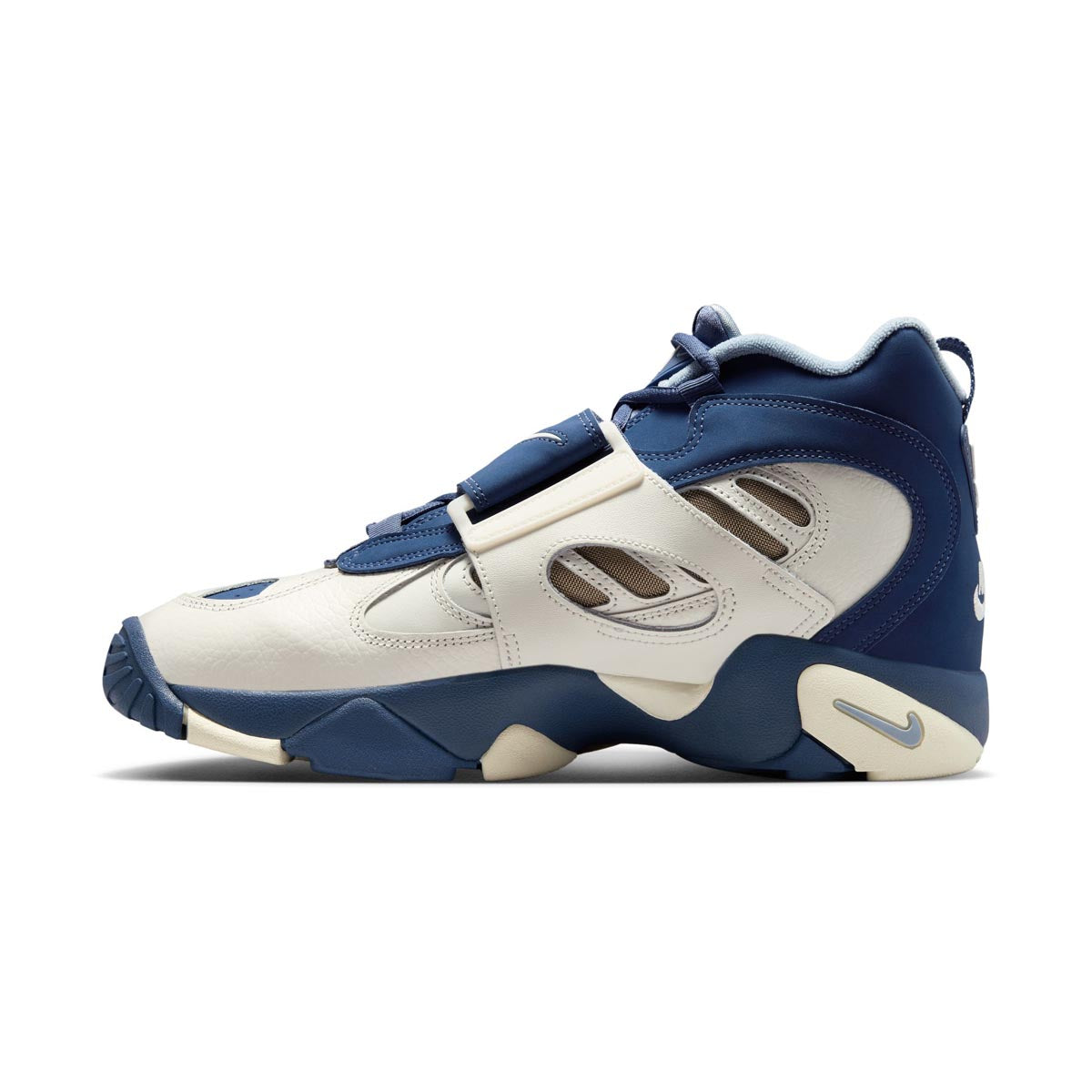 Nike Air Diamond Turf II 'Royals' Men's Shoes - MEN'S