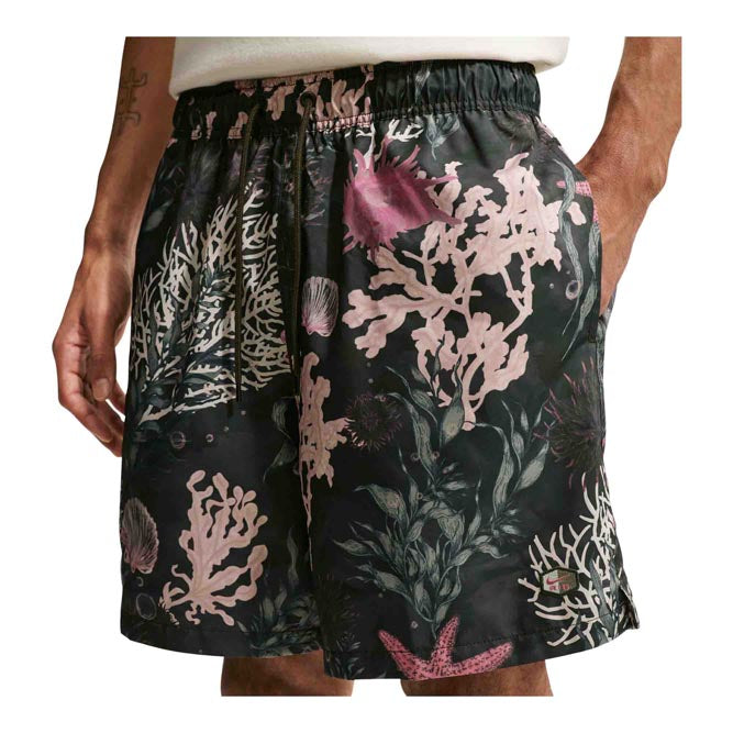 Nike Club Men's Flow Shorts - 