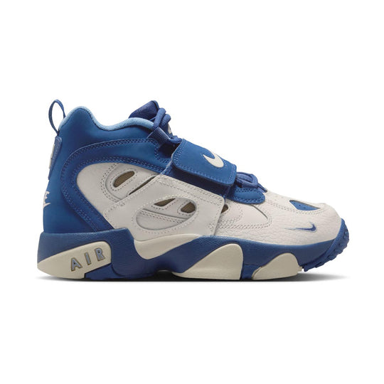 Nike Air Diamond Turf II 'Royals' Big Kids' Shoes