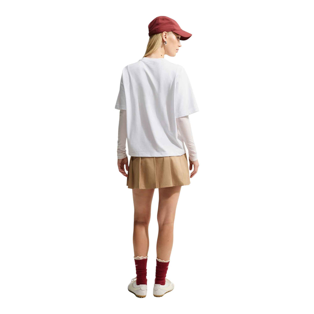 Nike Sportswear Classic Women's Loose T-Shirt - 
