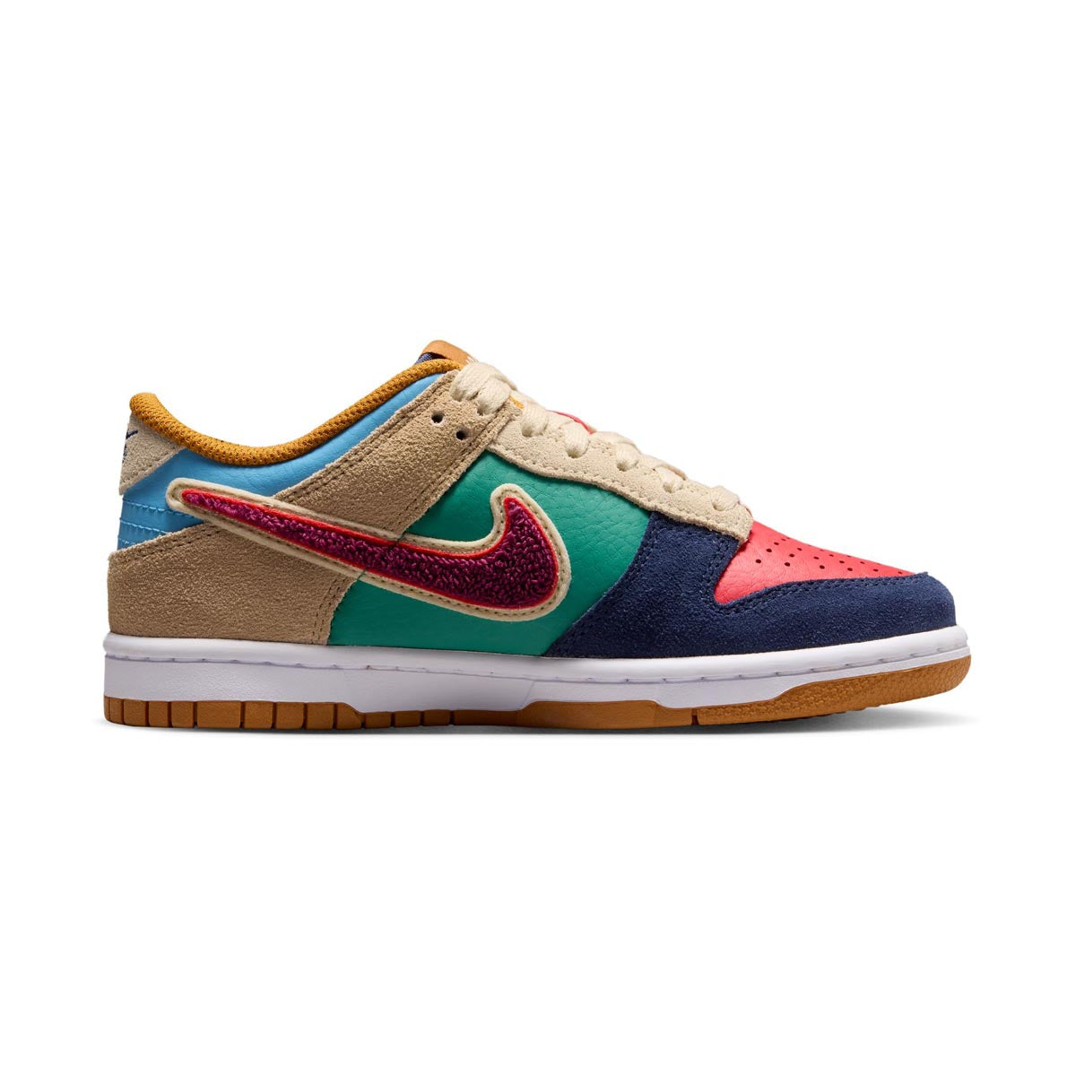 Nike Dunk Low 'Mismatch' Big Kids' Shoes - 