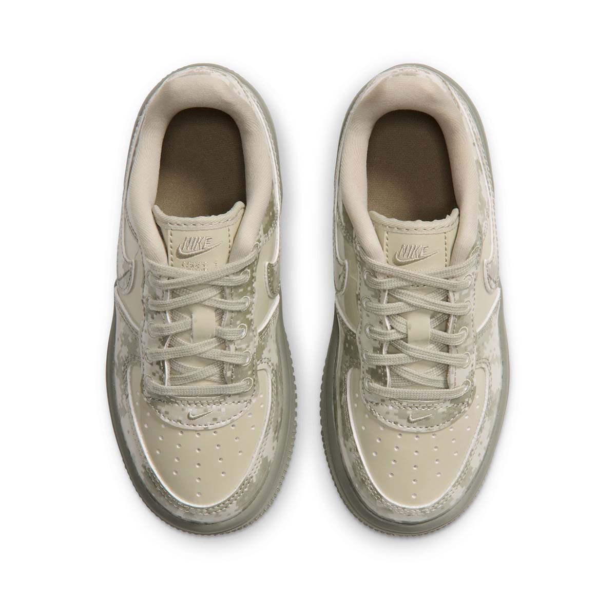 Nike Force 1 Low 'Camo' Little Kids' Shoes - White Basketball Shoes