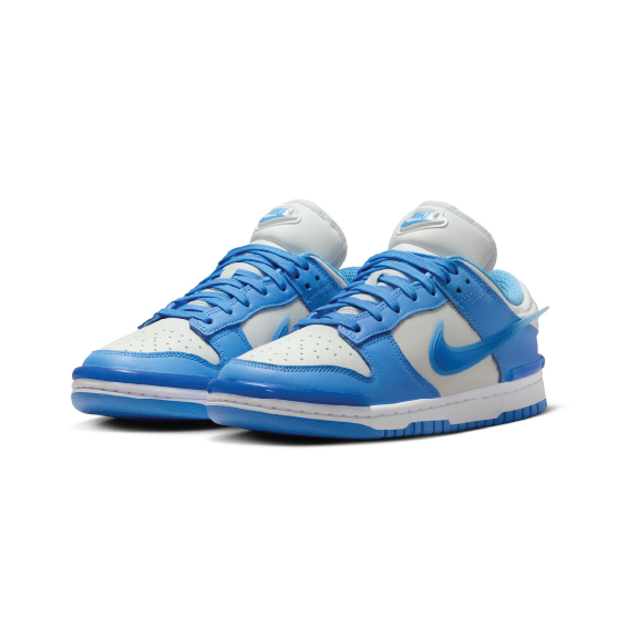 womens dunk low university blue