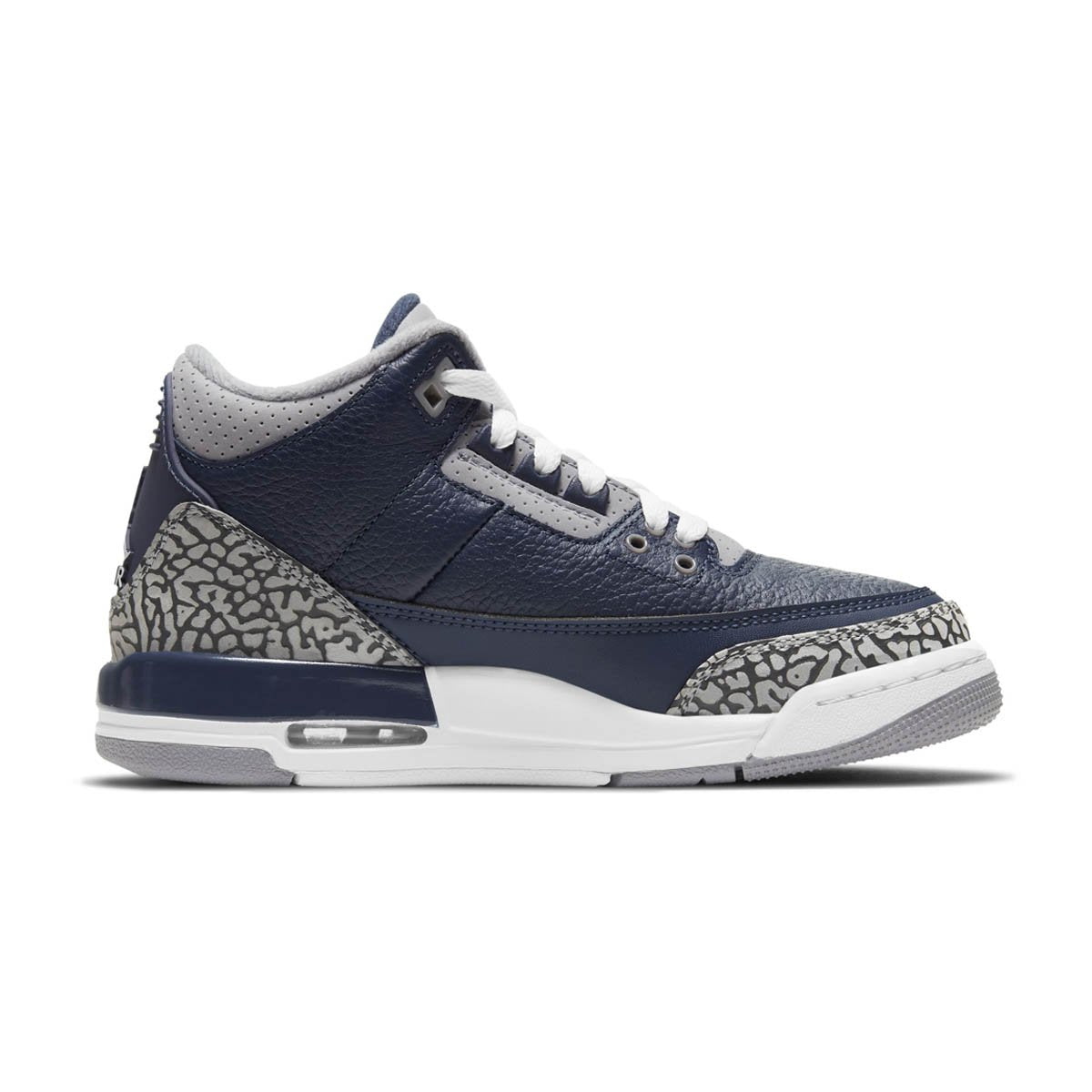 Air Jordan 3 Retro Big Kids' Shoe - 