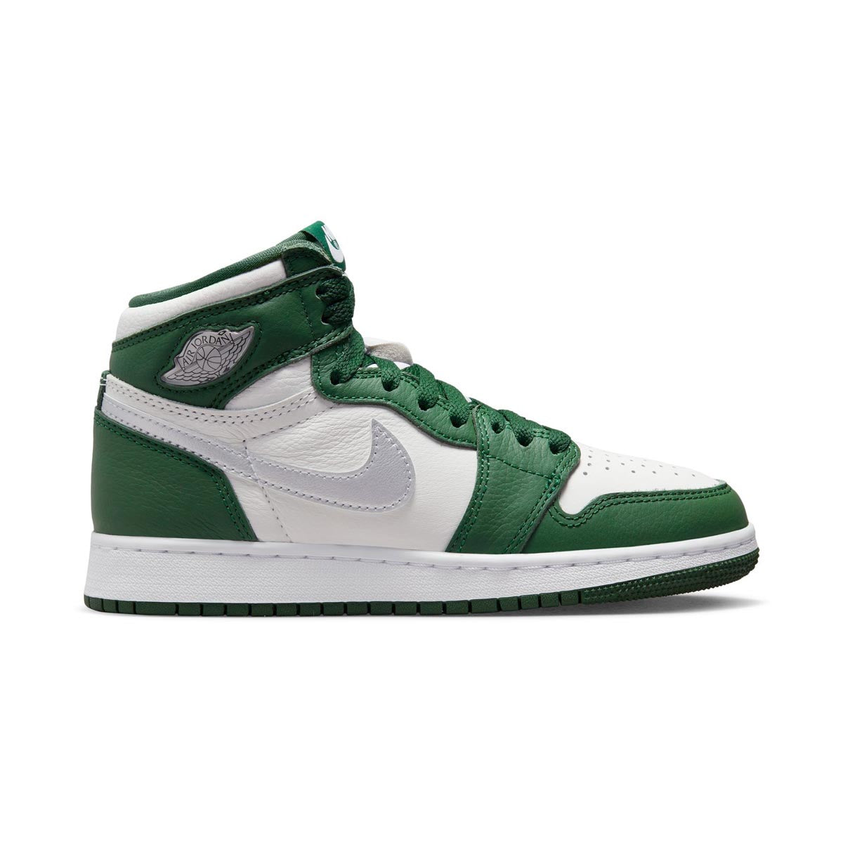 Air Jordan 1 Retro High OG Boys' Shoe - 