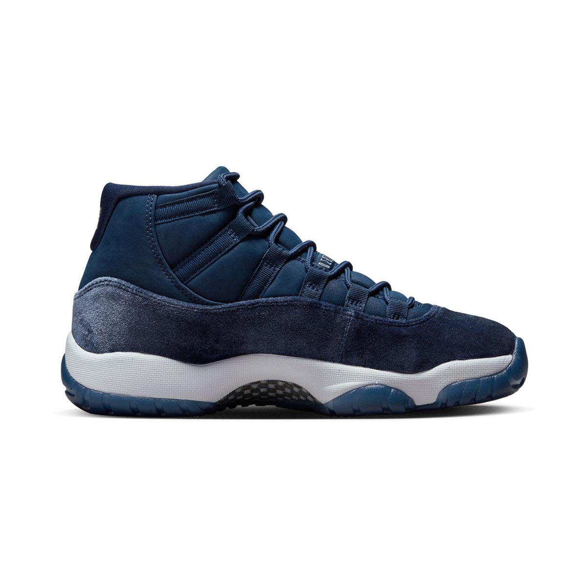 Air Jordan 11 Retro Women's Shoes - 